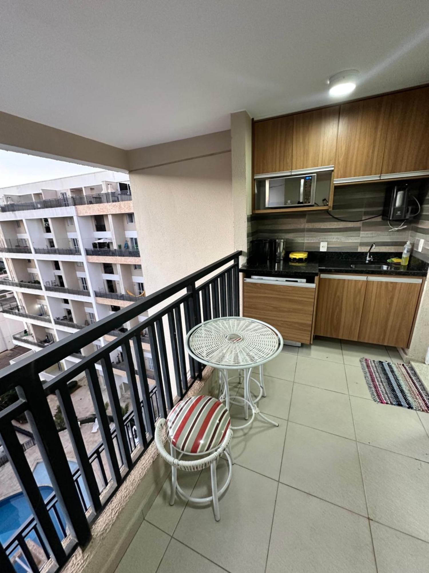 Apartamento De Alto Padrao Com Piscina Brasília Luaran gambar